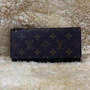 Louis Vuitton Authentic Wallet